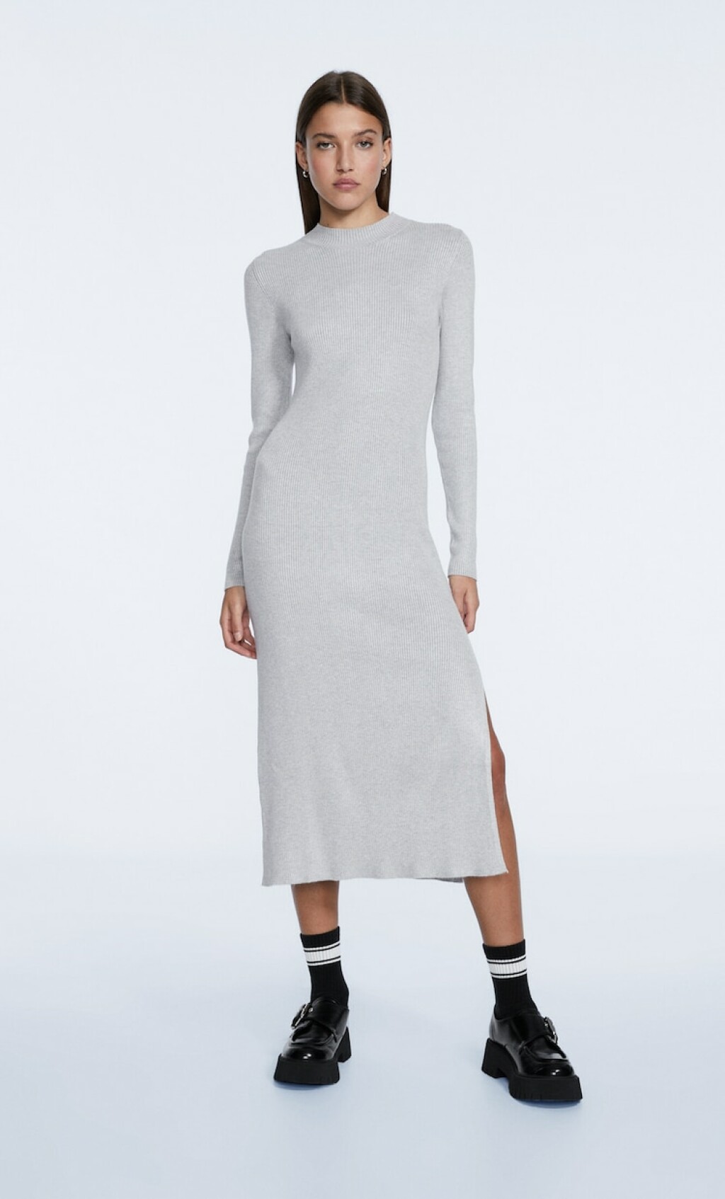 Stradivarius, snižena s 25,99 na 15,99 eura (120,48 kn)