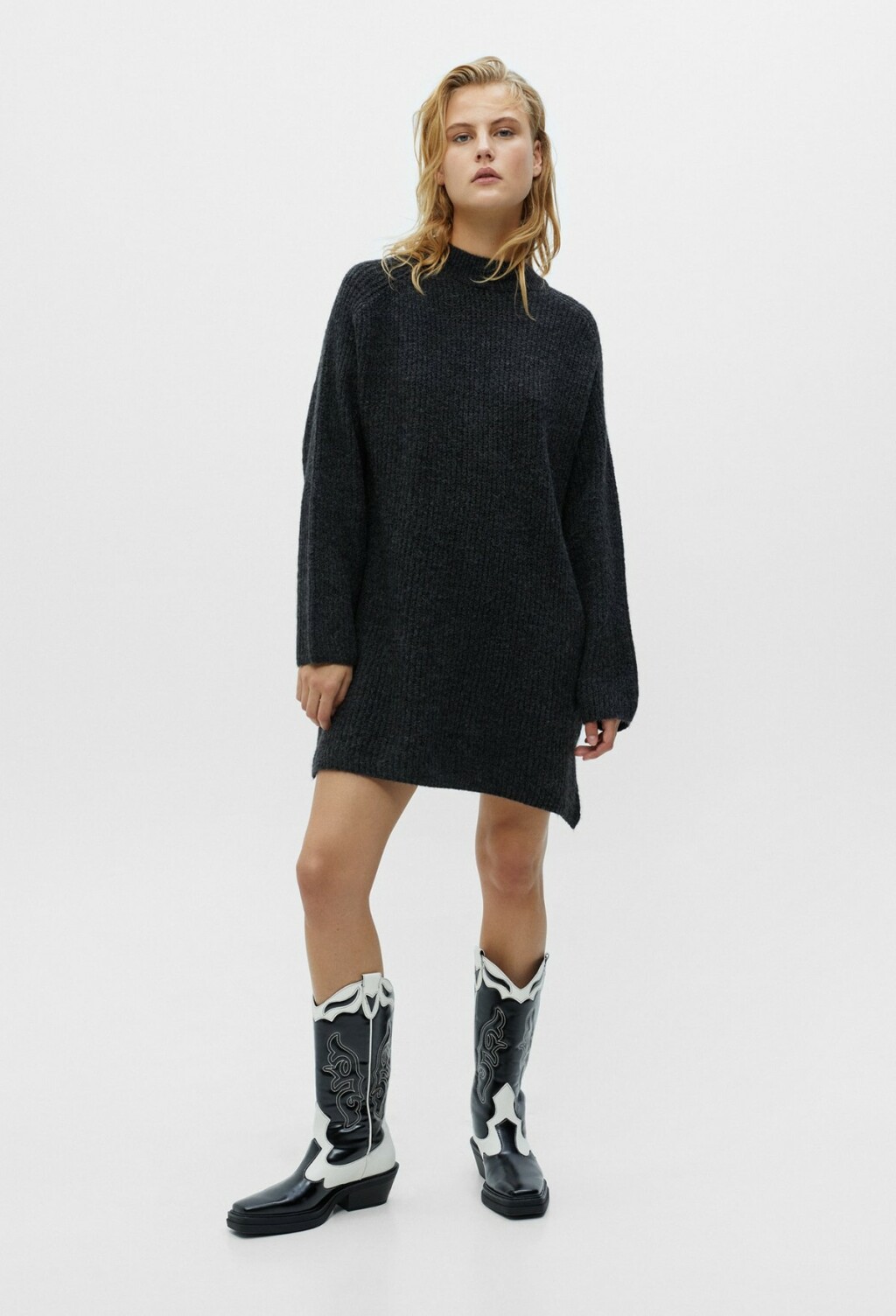 Pull&Bear, snižena s 25,99 na 19,99 eura (150,61 kn)