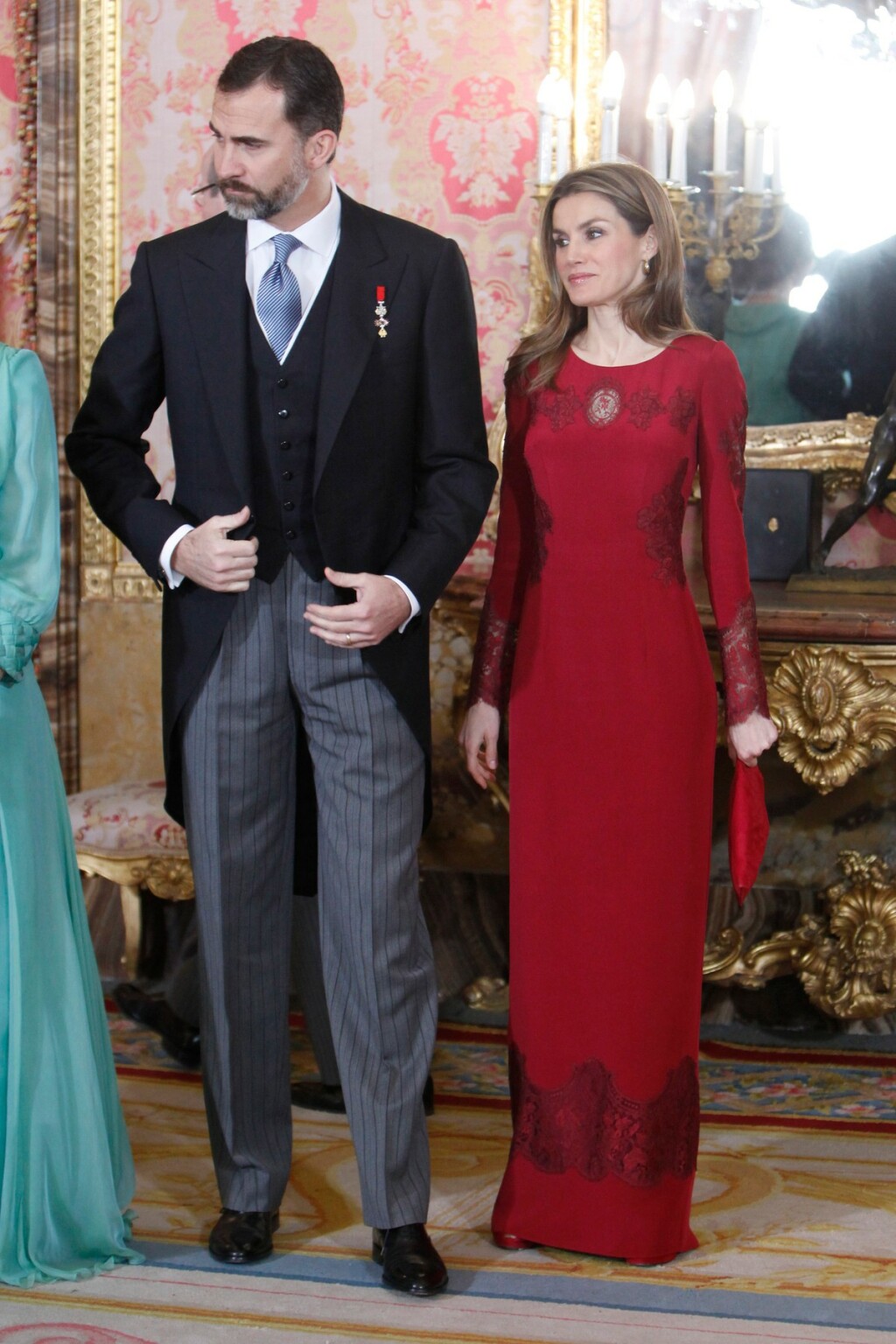 Kraljica Letizia u haljini Felipea Varele 2013.