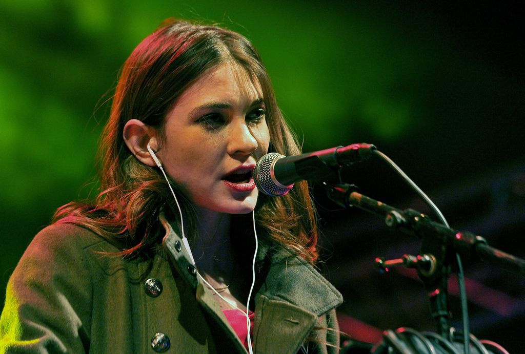 Sara Renar