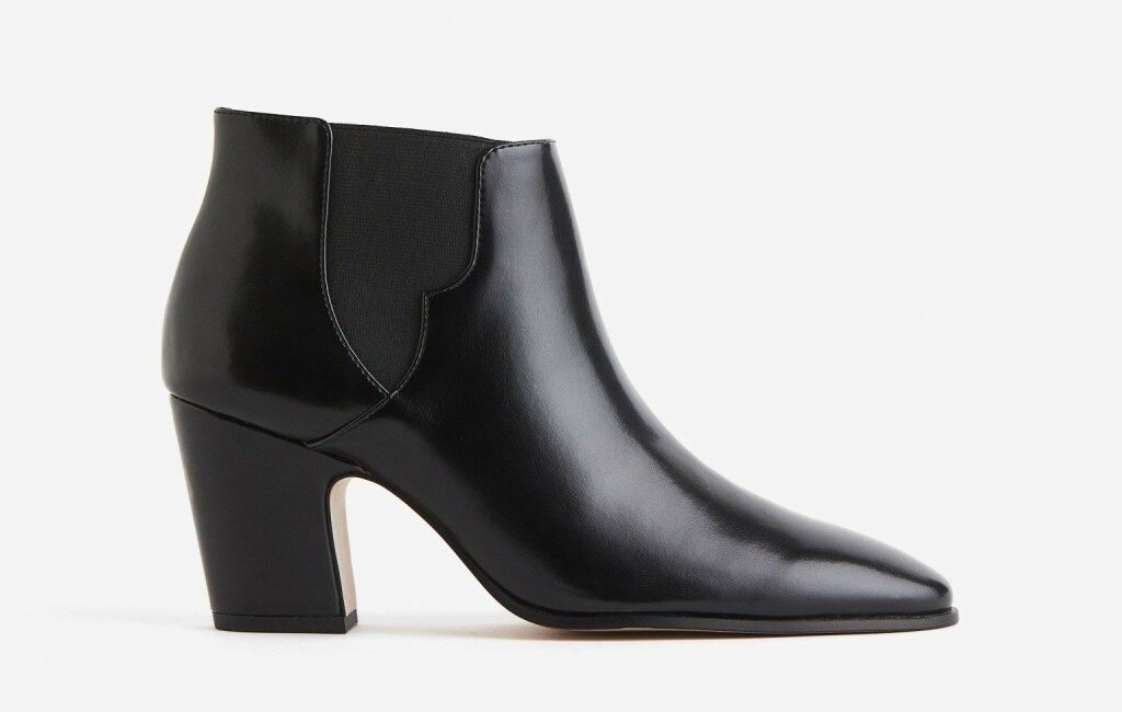 H&M, snižene s 39,99 na 17,99 eura