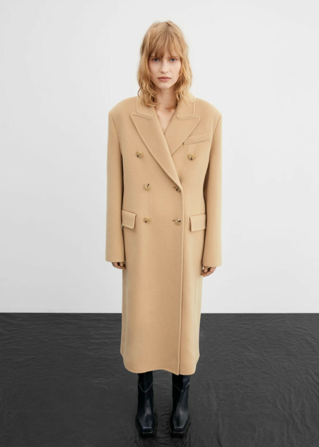 Mango, snižen sa 199,99 na 159,99 eura