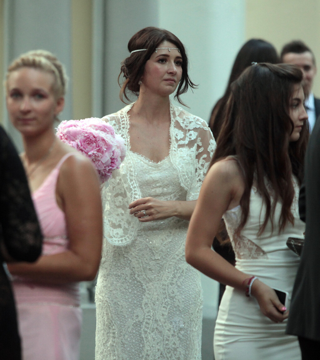 Ina Štrlek na vjenčanju s rukometašem Manuelom Štrlekom nosila je vjenčanicu modne kuće Vesna Sposa