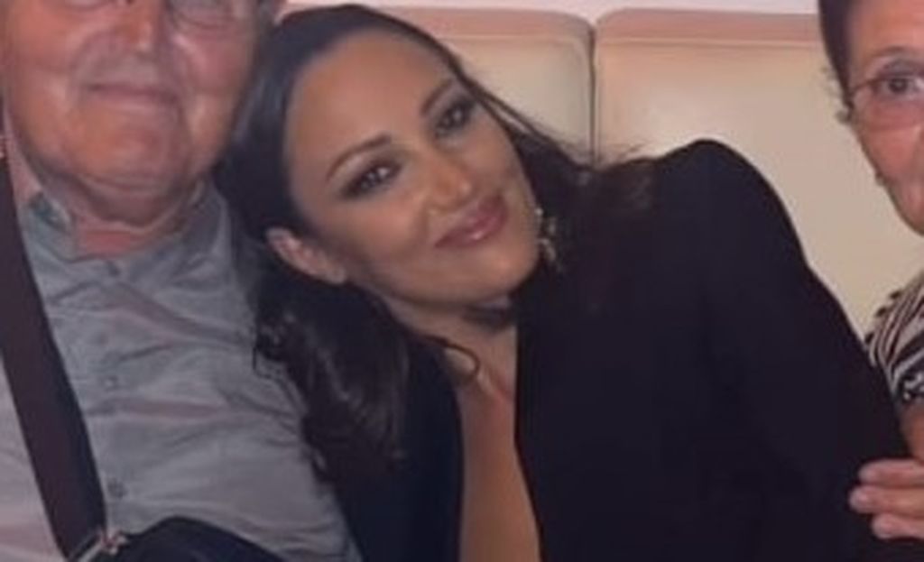 Aleksandra Prijović s bakom i djedom - 2