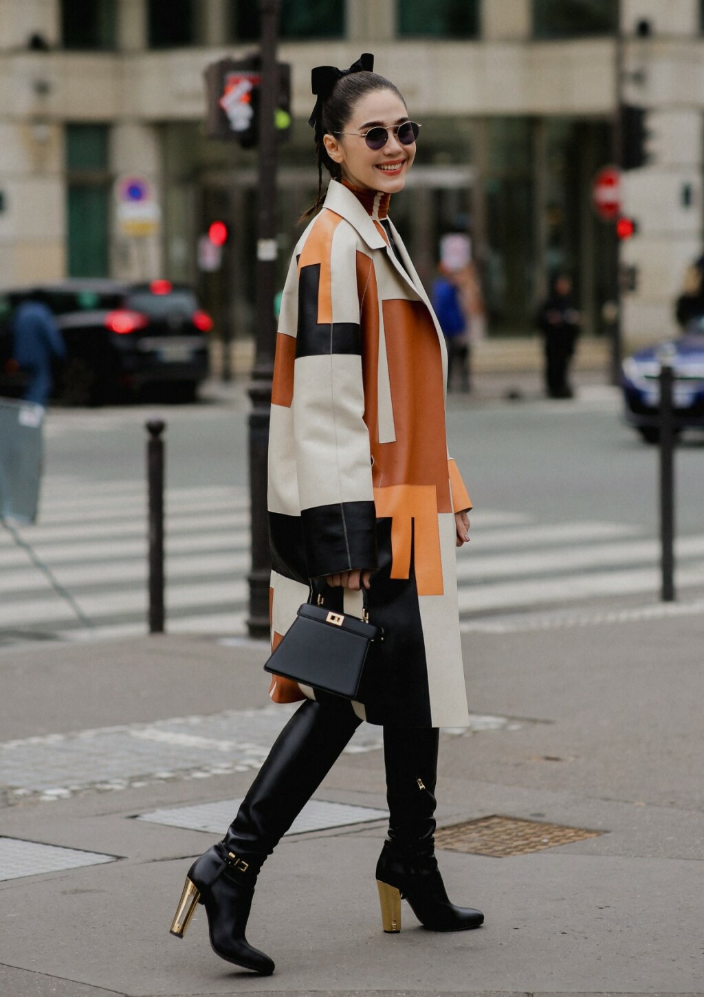 Visoke čizme u street style izdanju s Tjedna mode - 2