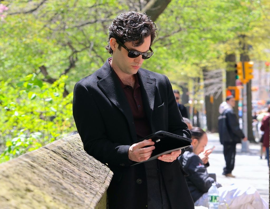 Penn Badgley - 1
