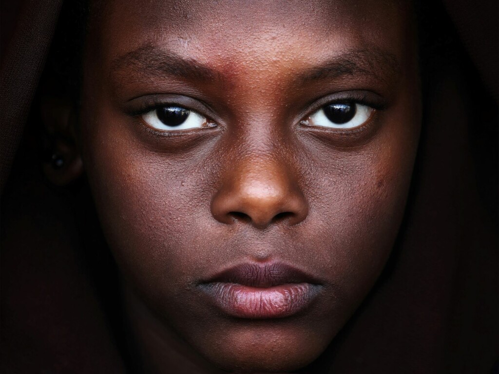 Portret nubijske djevojke, Sudan