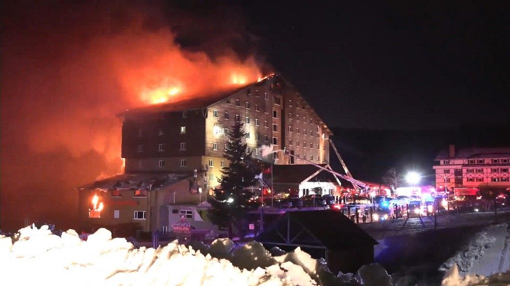 Požar u hotelu na skijalištu u Turskoj