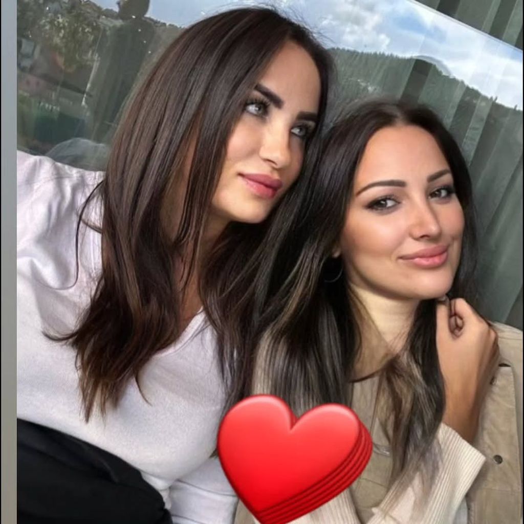 Borka Mihajlović, Aleksandra Prijović