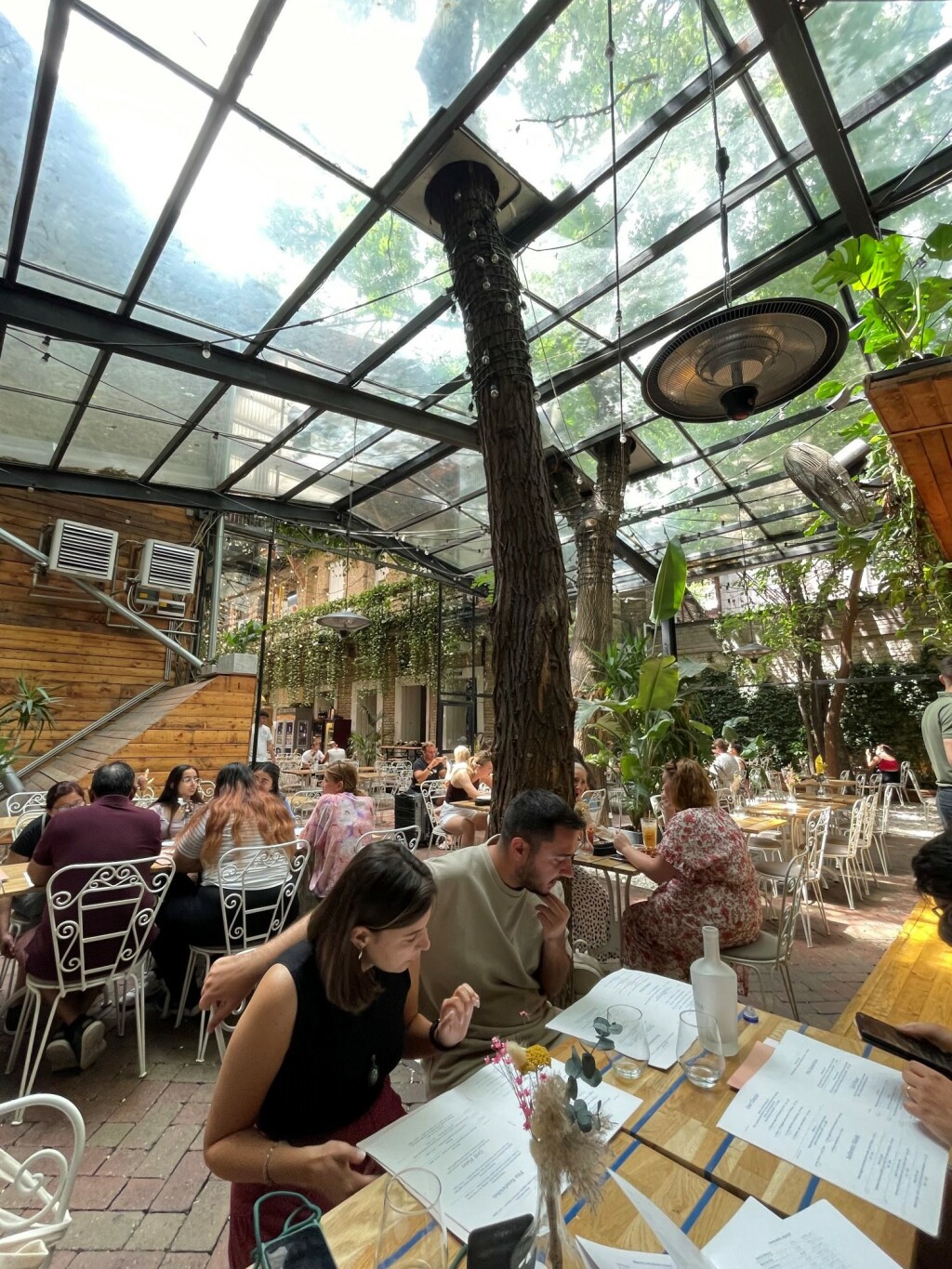 Restoran Mazel Tov u Budimpešti