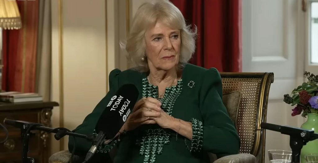 Kraljica Camilla - 1