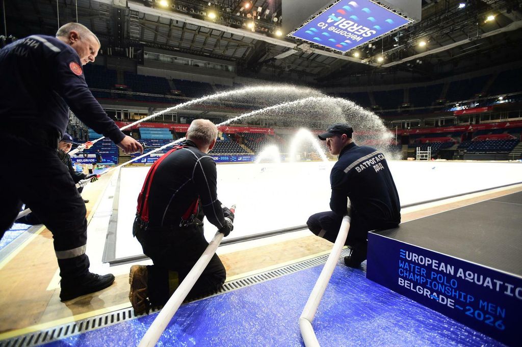 Punjenje bazena u Beogradu