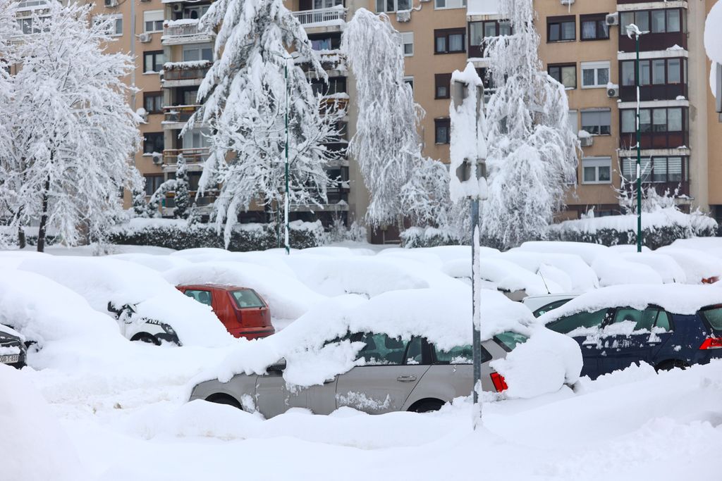 Snijeg u Sarajevu - 1