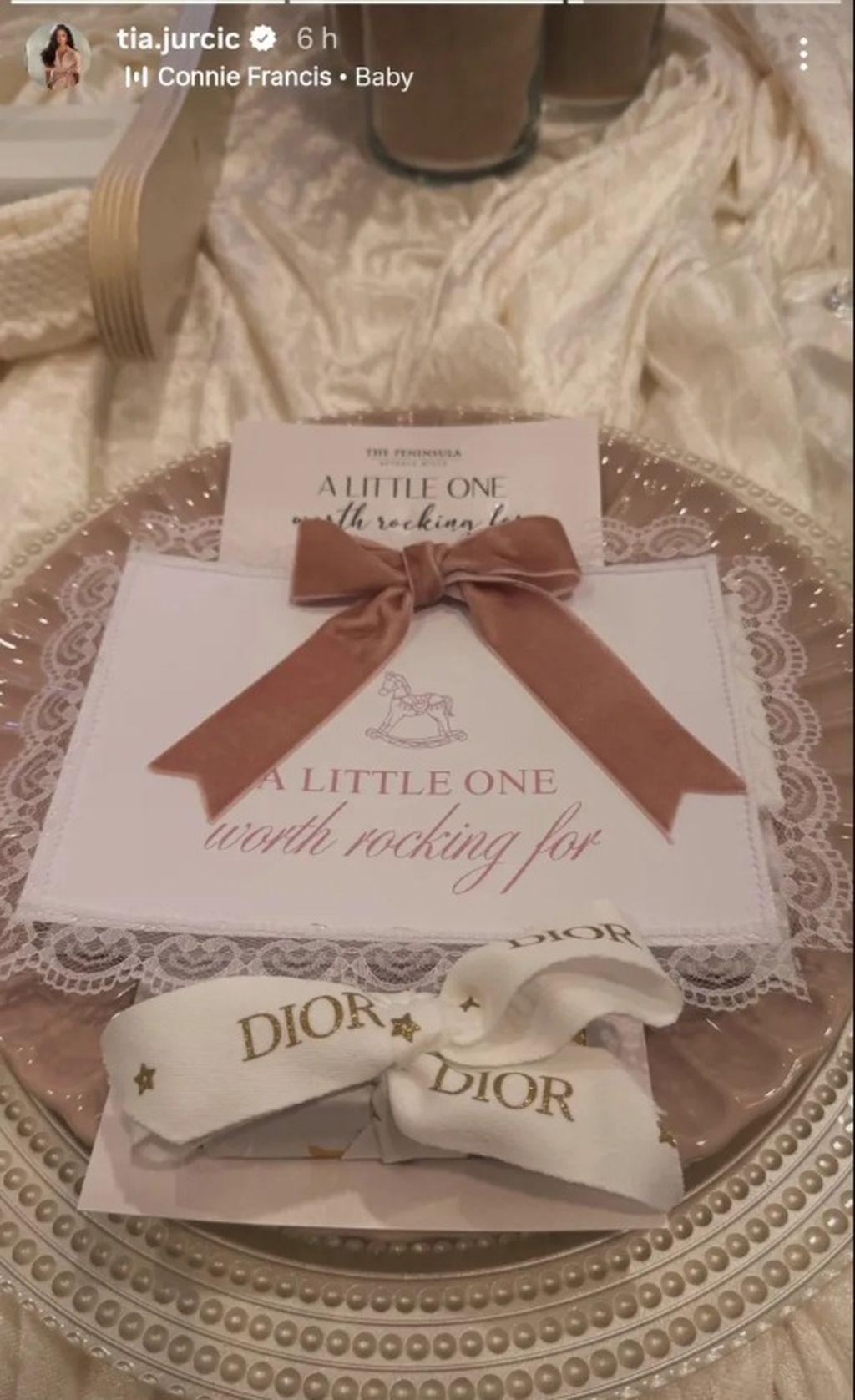 Tia Jurčić na Instagramu - 1