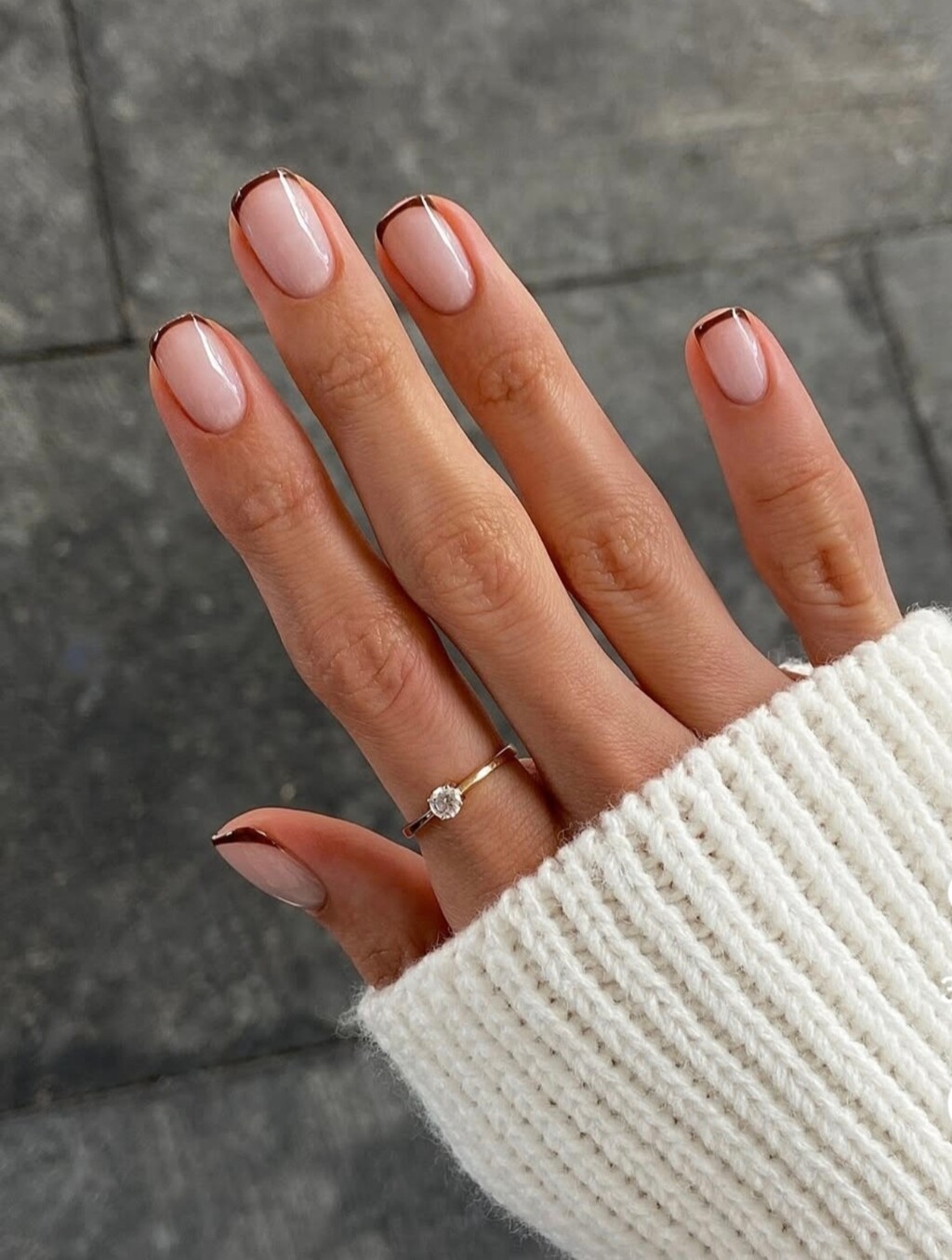 Mini french manikura