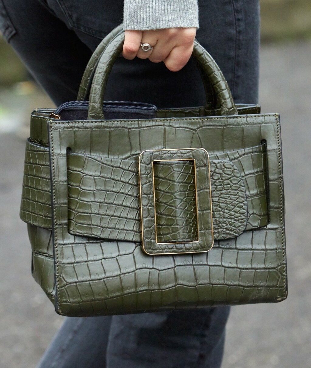 Krokodilska tekstura odiše skupoćom