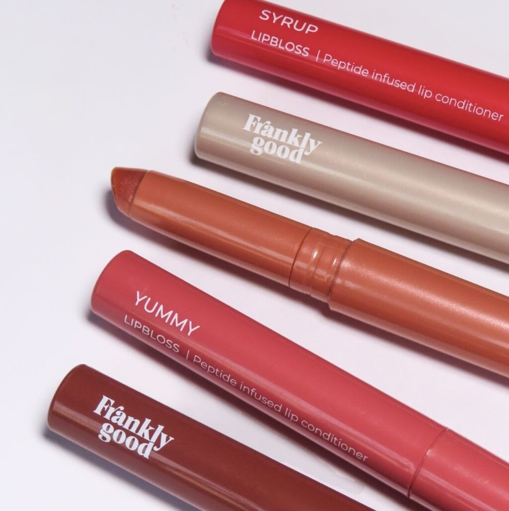 Frankly Good Lipbloss peptidni balzam i sjajilo za usne, 16 eura