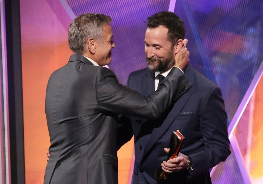 George Clooney i Noah Wyle na dodjeli nagrara organizacije AARP