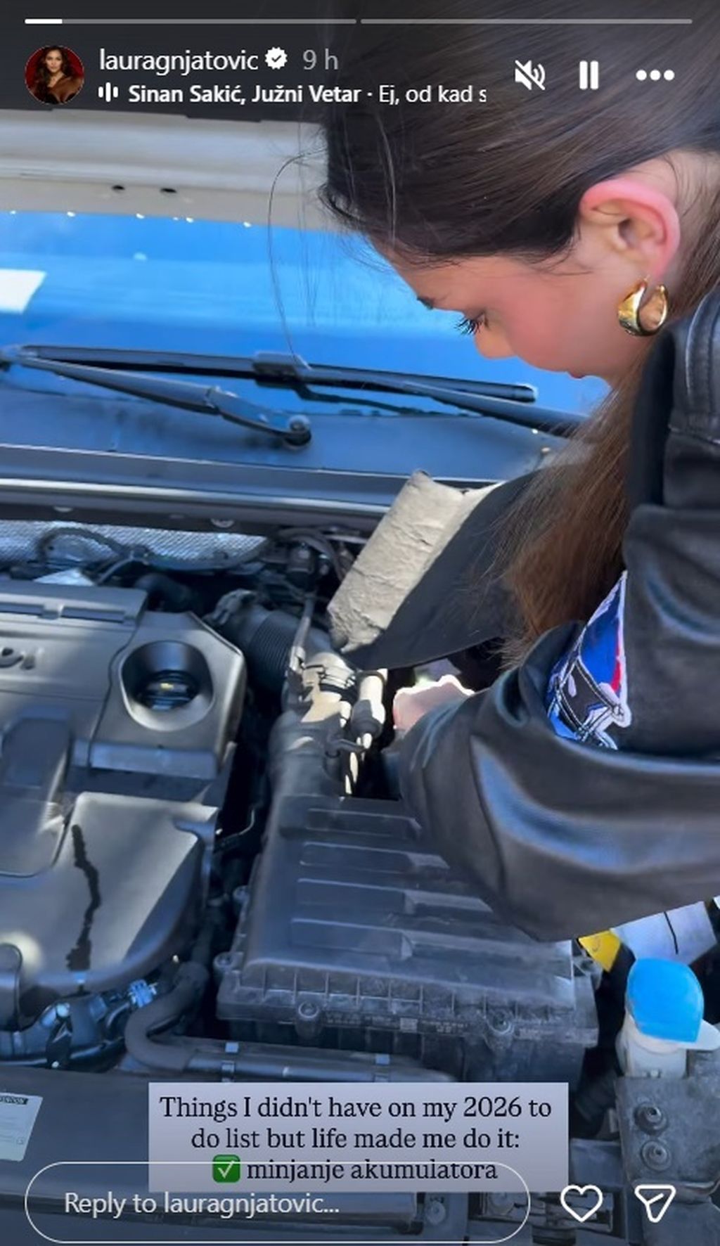 Laura Gnjatović - 1