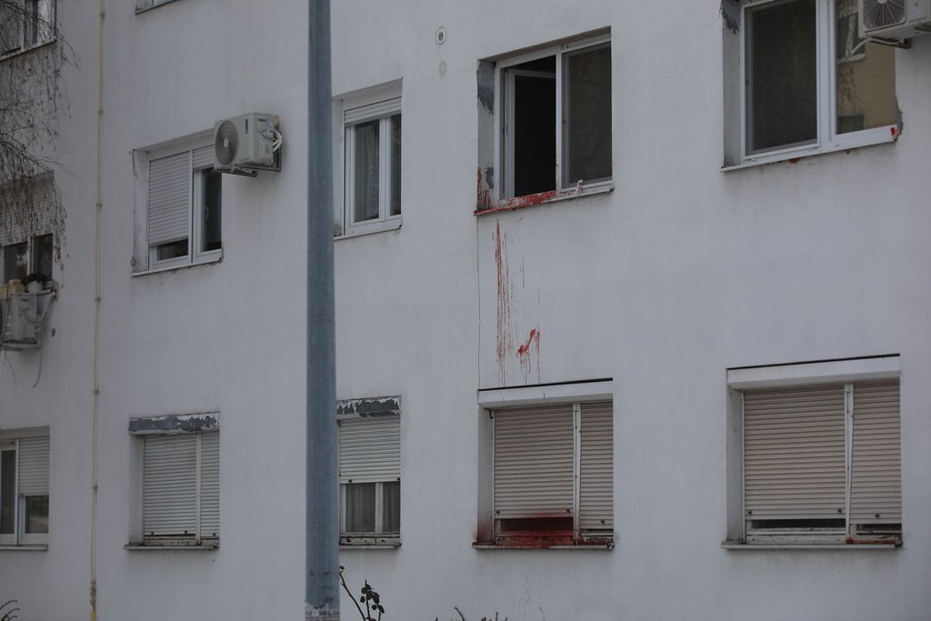 Krv na zgradi u Varaždinu