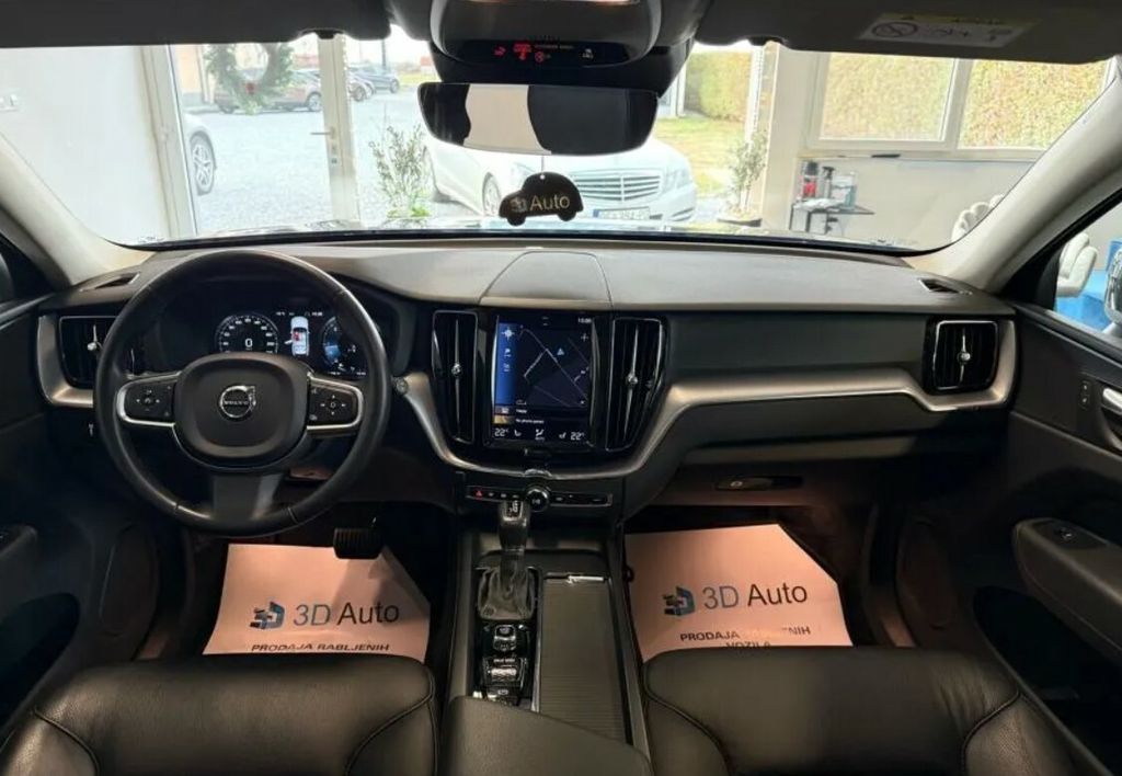Volvo XC60 2021 - 3