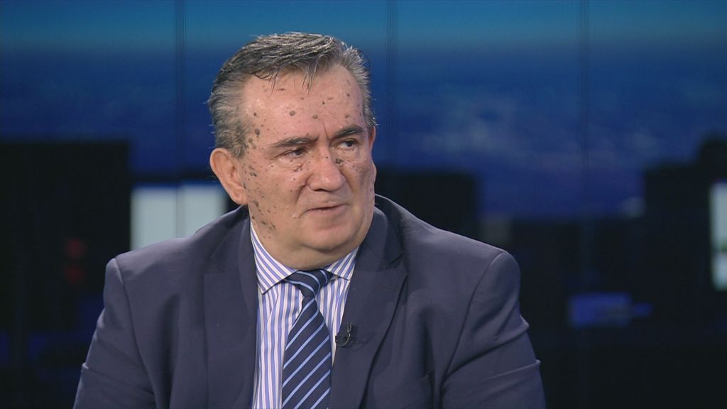 Ivica Mandić i voditelji Dnevnika Nove TV