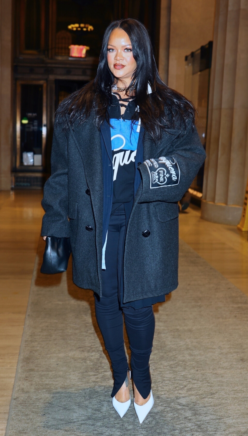 Rihanna u slojevitoj odjevnoj kombinaciji - 7