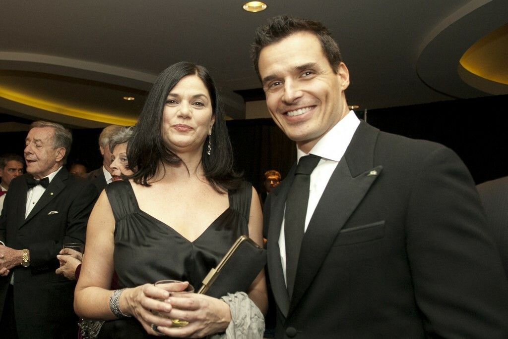 Linda Fiorentino - 1