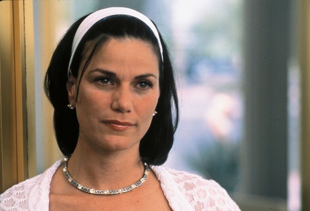 Linda Fiorentino - 6