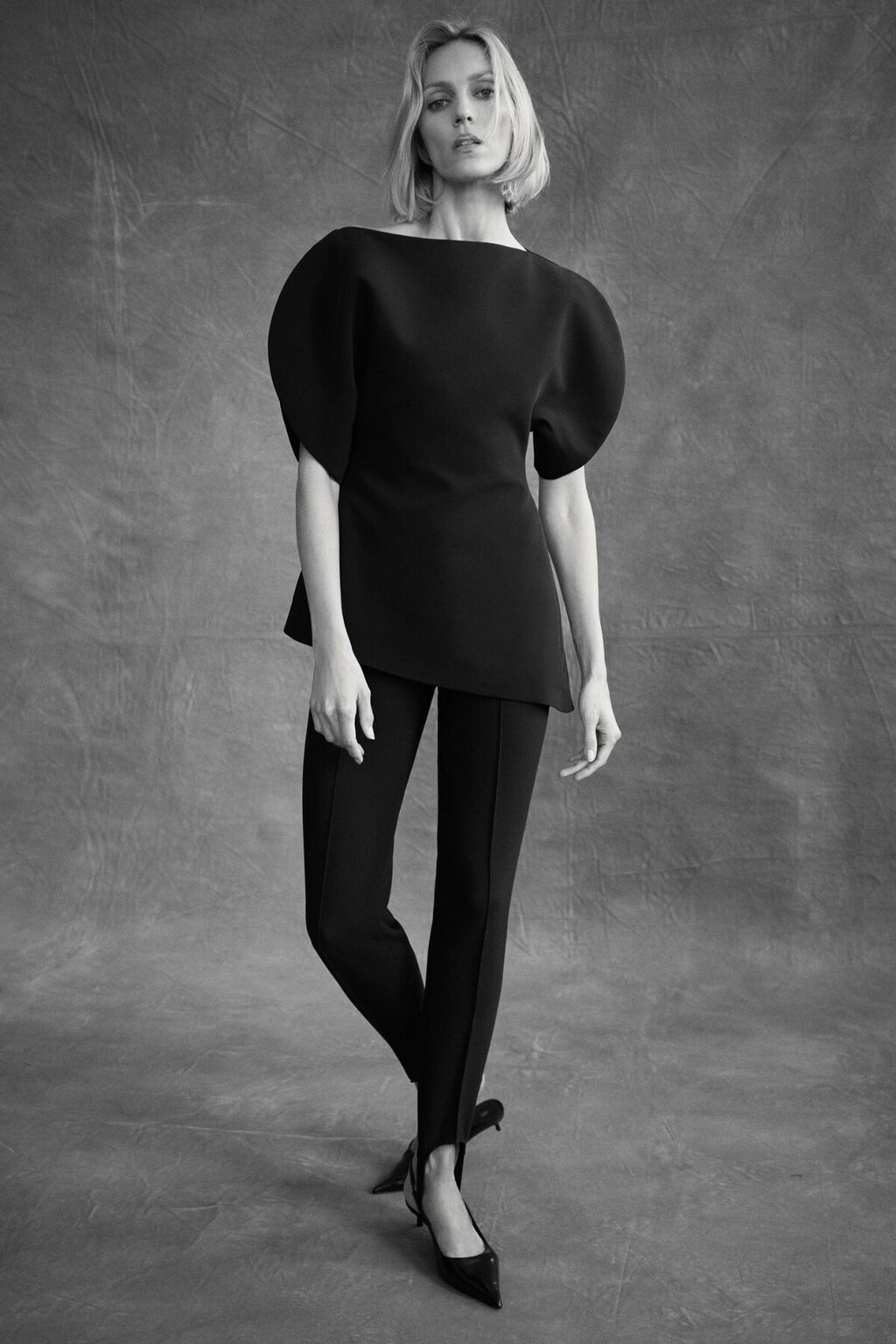 Uske hlače s trakom za stopala (Zara), 35,95 eura