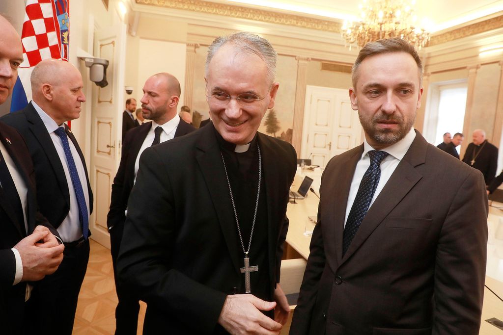 Sastanak vlade i HBK - 3