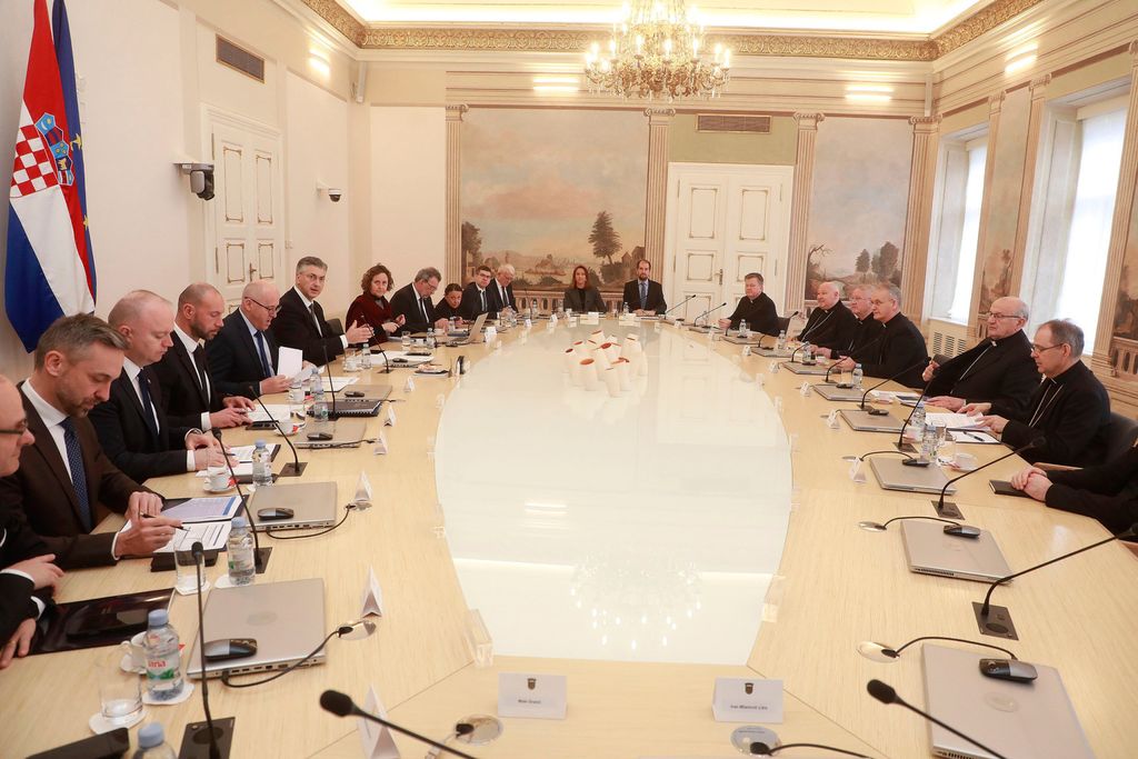 Sastanak vlade i HBK - 3