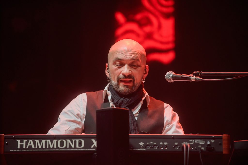 Ognjan Ogi Radivojević, Bijelo dugme - 2