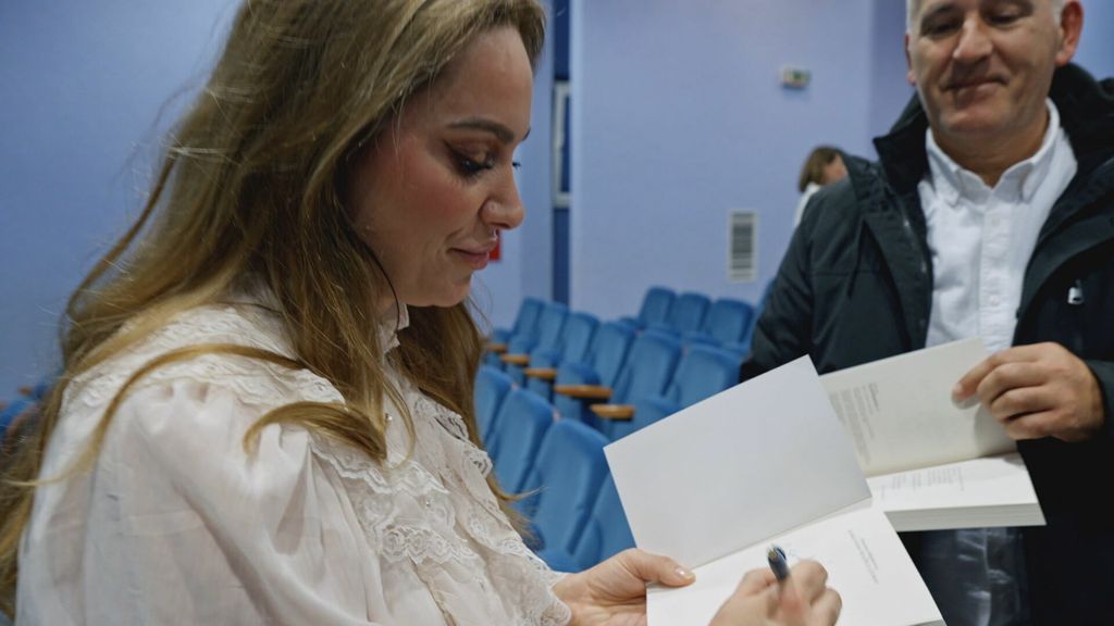 In Magazin: Simona Mijoković - 1