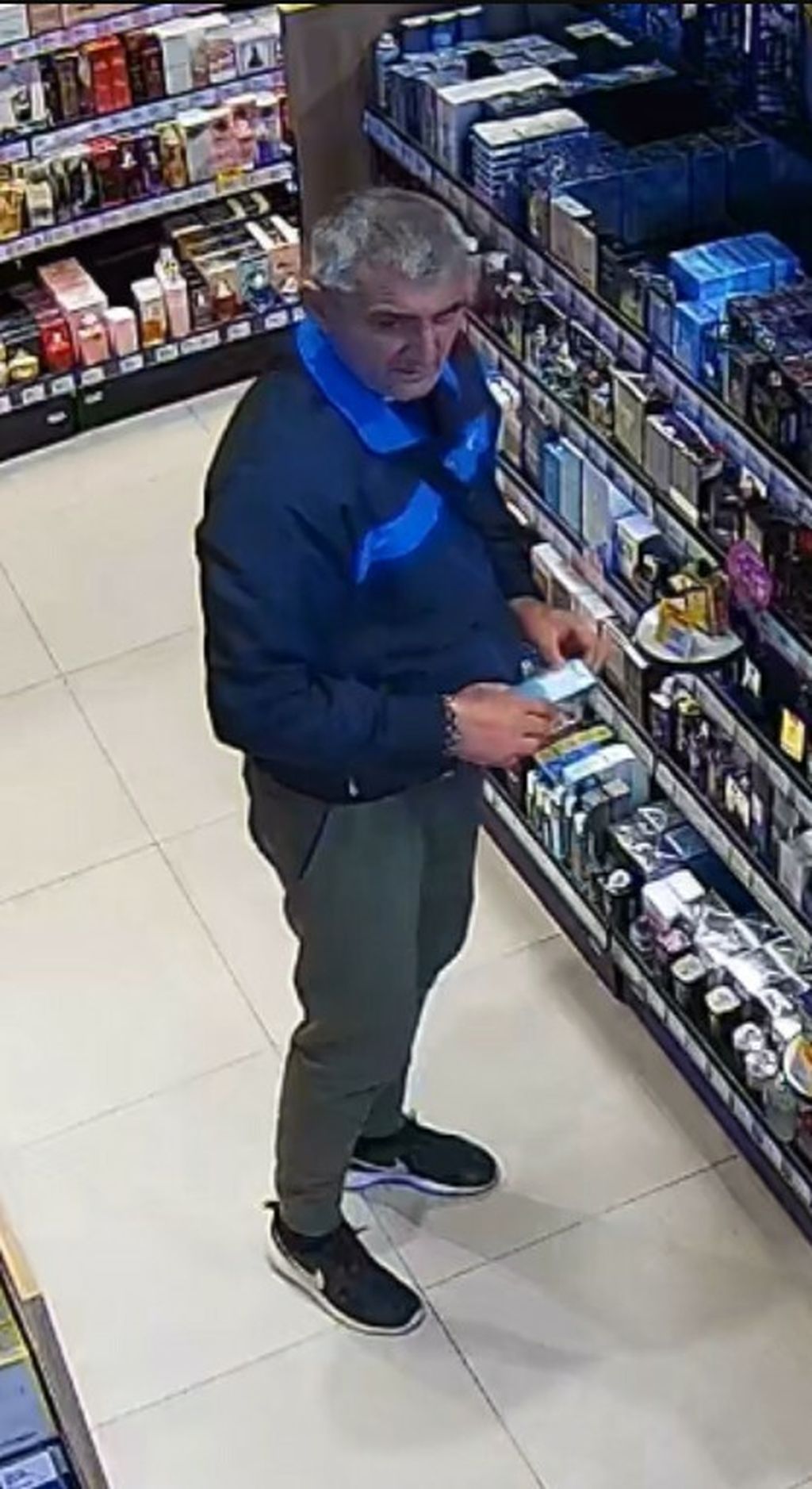 Policija traga za muškarcem - 3