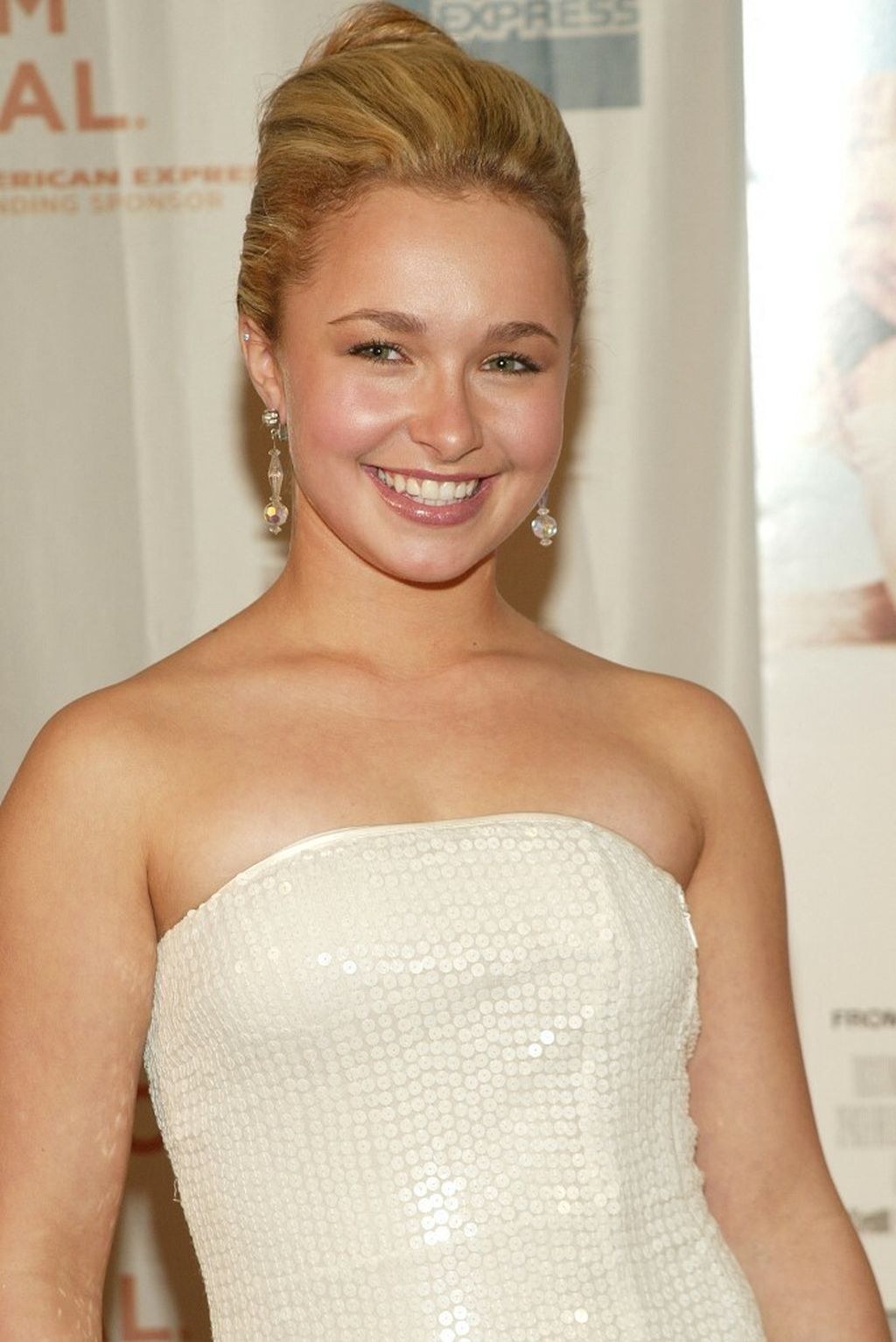 Hayden Panettiere - 6