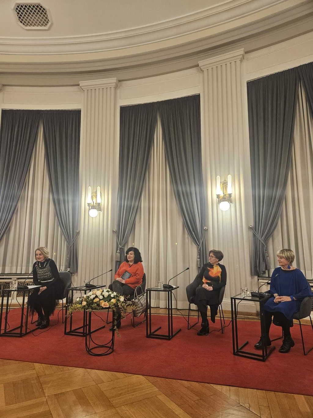 Domaći roman Svjedok - 2