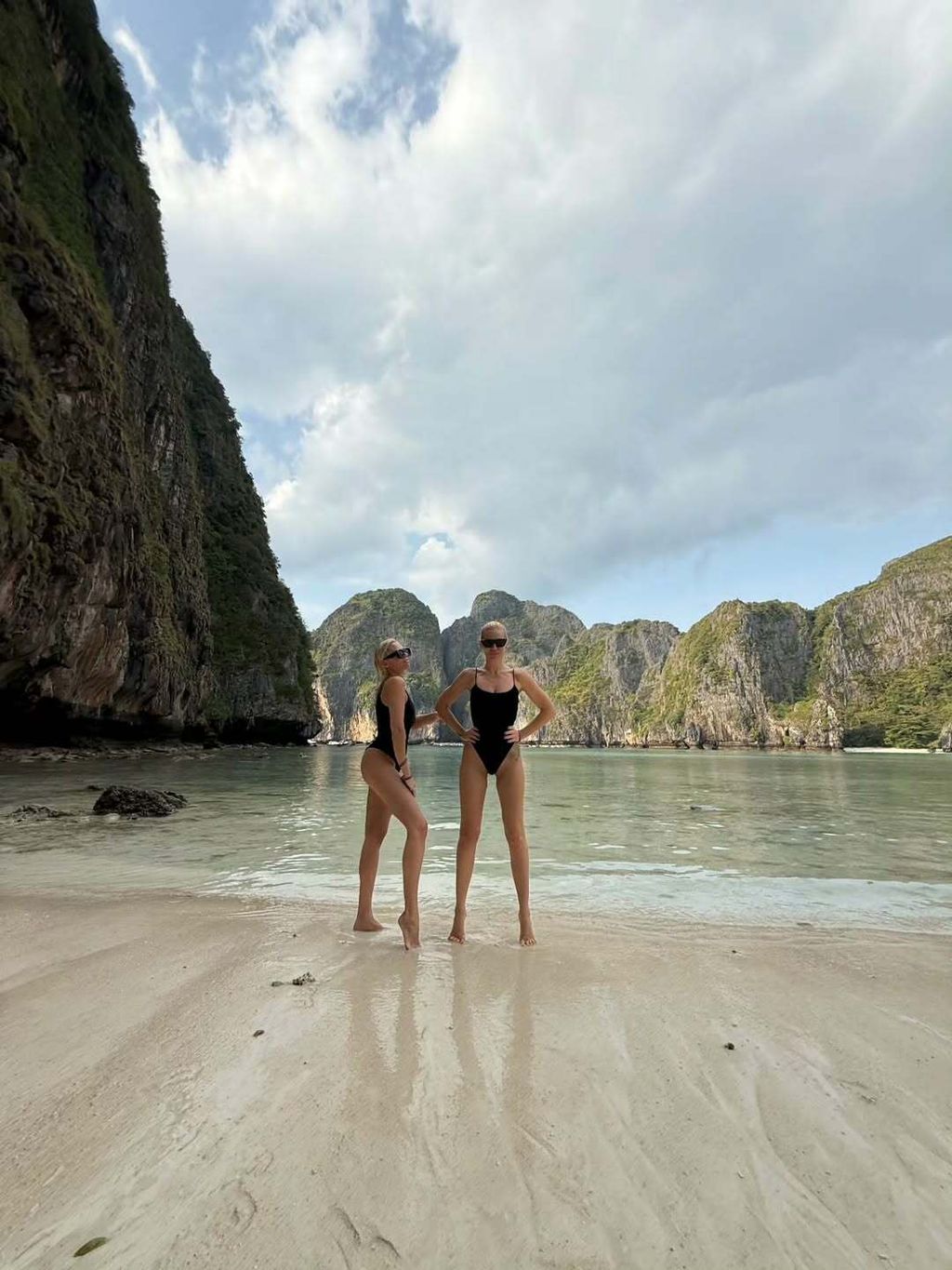 Nataša Bekvalac i sestra Kristina