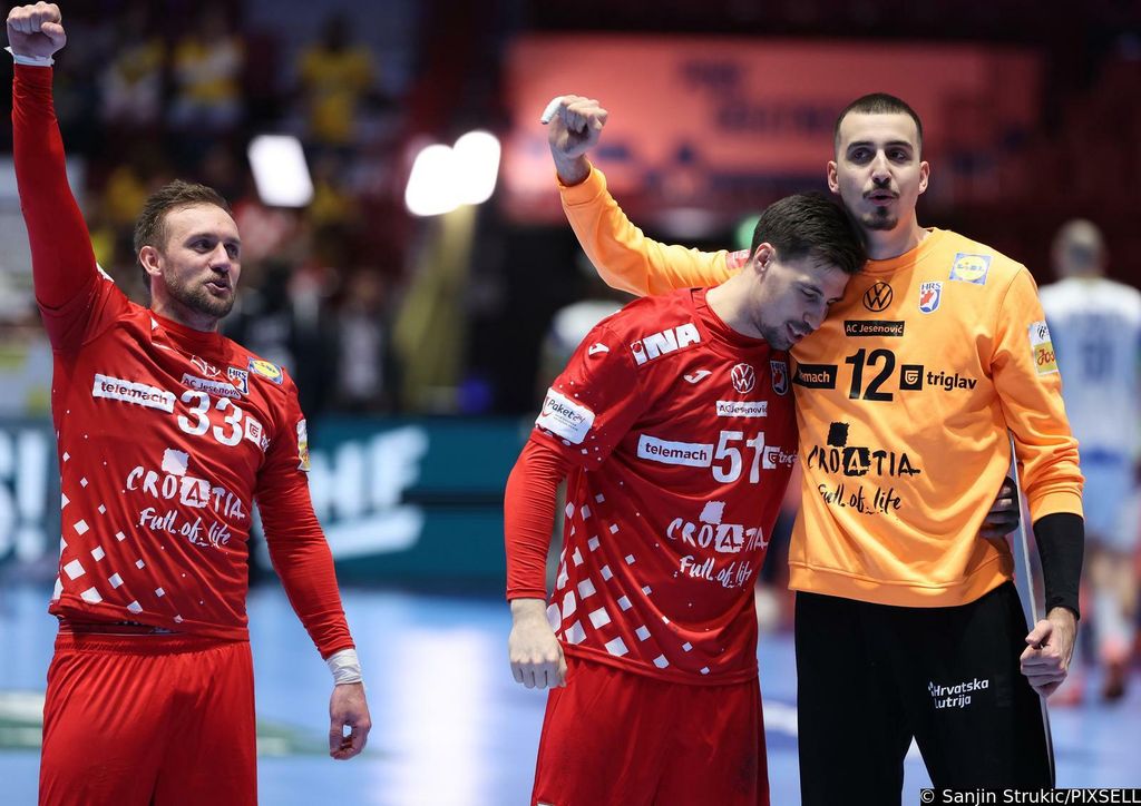 Hrvatski rukometaši slave pobjedu u Malmou - 5