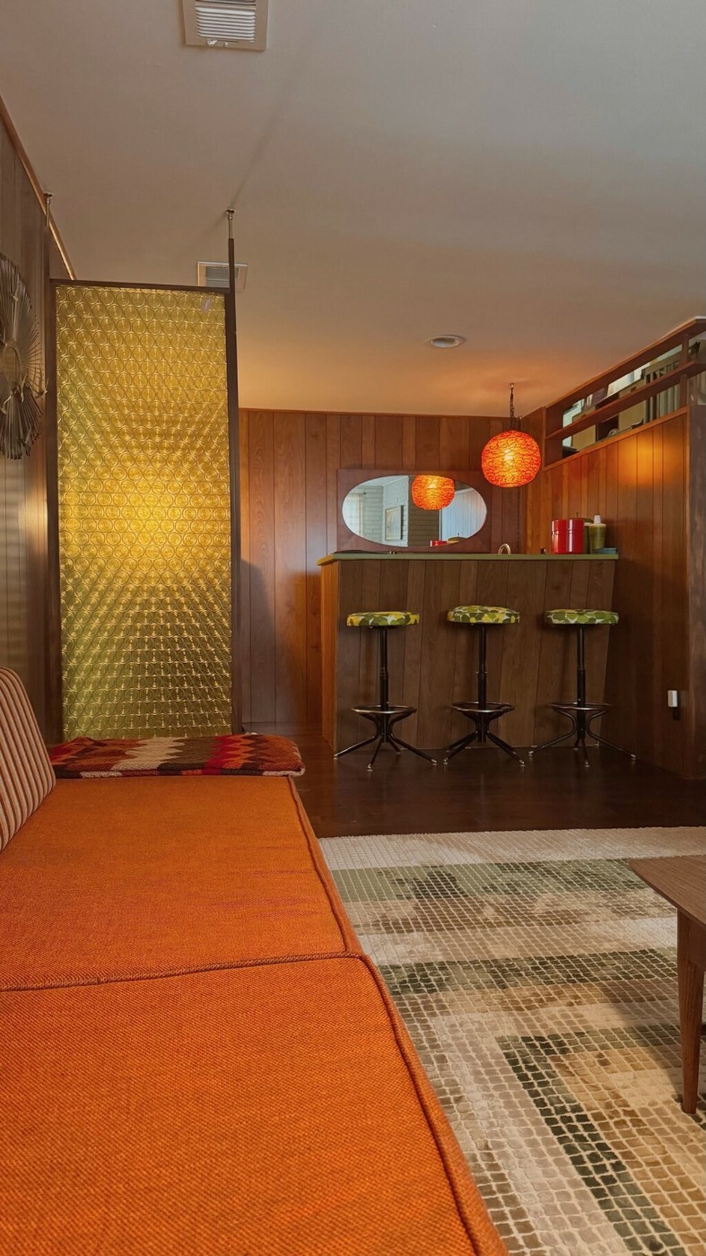 Dnevna soba Dane Jenkins i Colina Davisa nakon renovacije