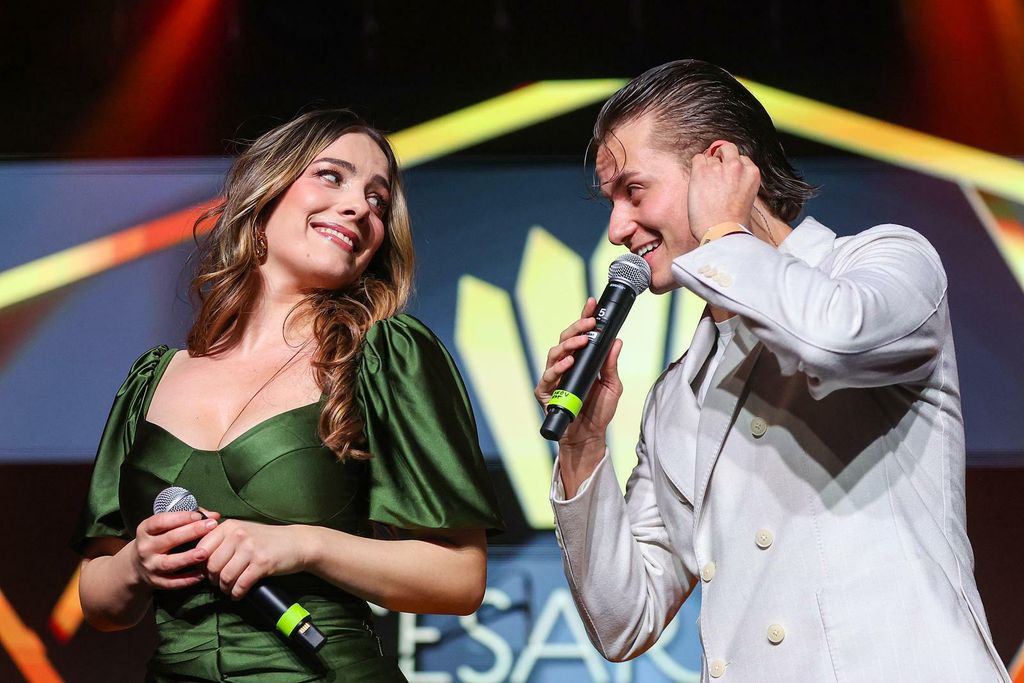 Ana Uršula Najev - 1