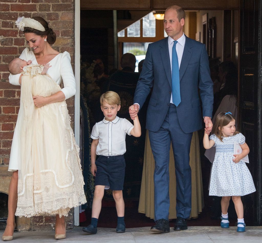 Vojvotkinja i vojvoda od Cambridgea s princem Louisom, princem Georgeom i princezom Charlotte