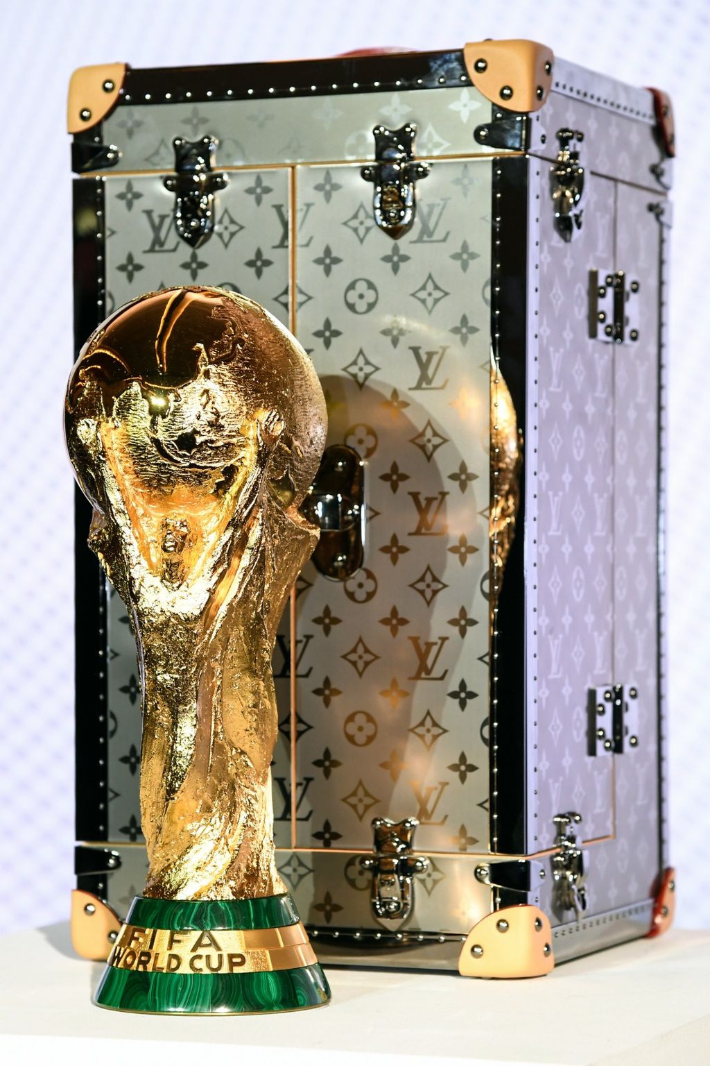 FIFA-in trofej i kovčeg modne kuće Louis Vuitton