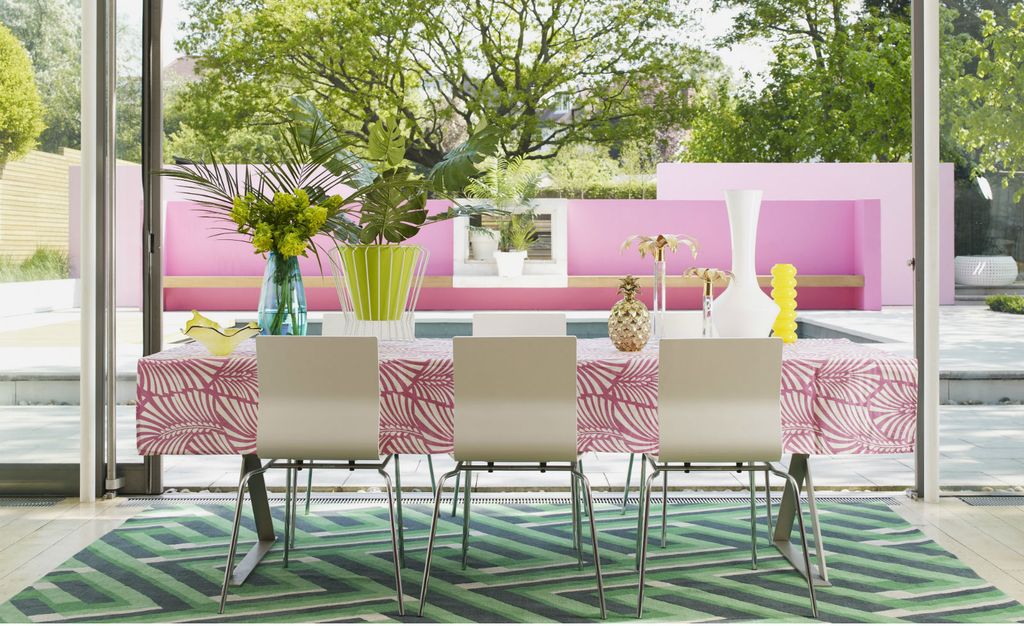 Kombinacija zelene i ružičaste u interijeru izgleda baš divno - 9