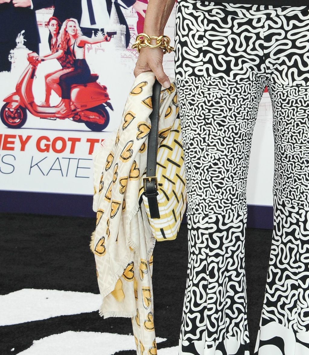 Sharon stone na premijeri filma The Spy Who Dumped Me