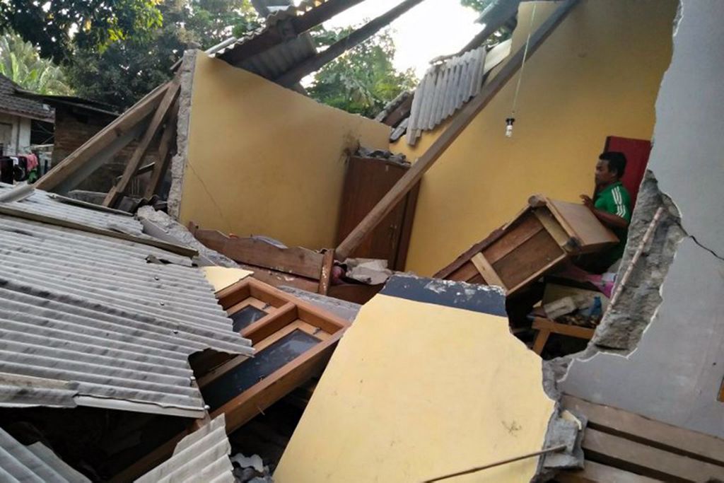 Potres je pogodio sjeverni dio otoka Lomboka (Foro: AFP)