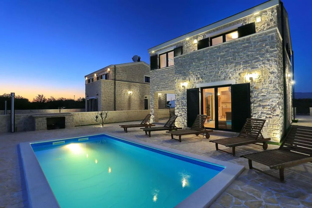 Villa Luna u Privlaci