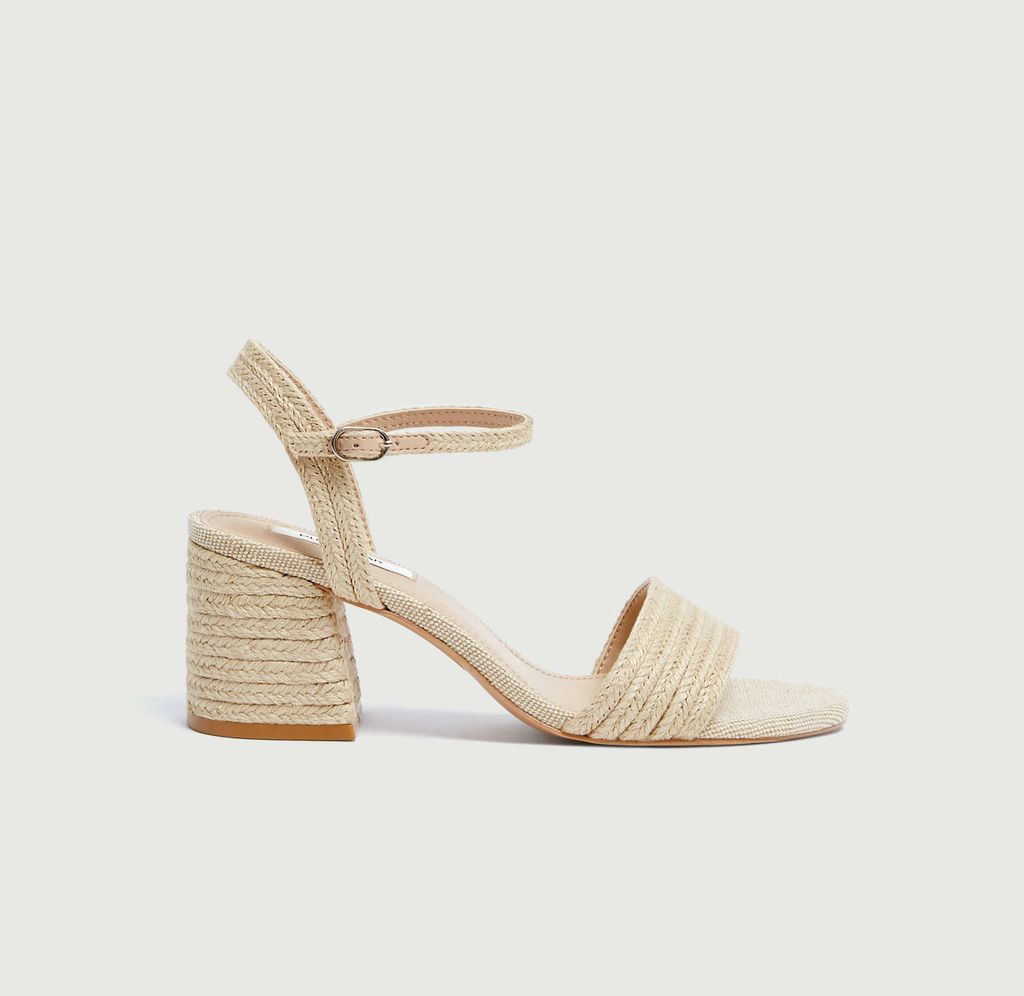 Pull&Bear, 249,90 kn