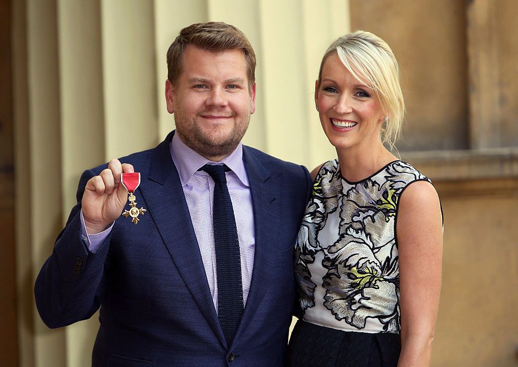 James Corden i Julia Carey