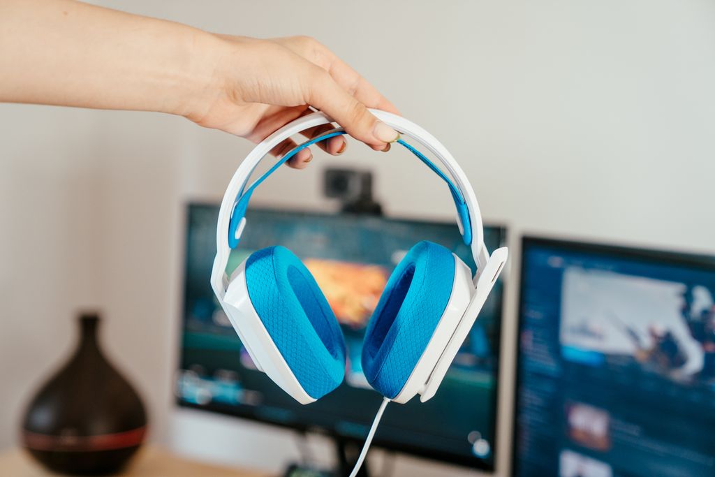 Logitech G335 slušalice